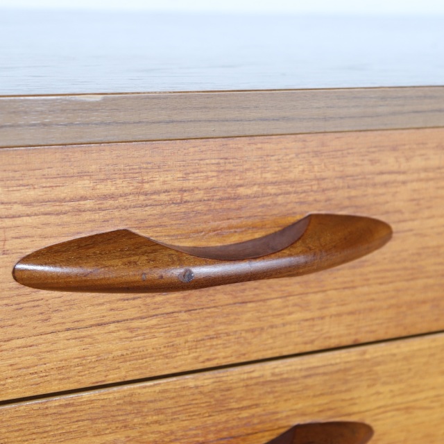 アバロンAVALONのサイドボード