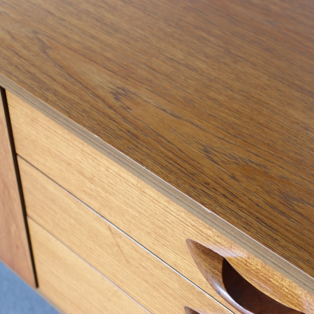 アバロンAVALONのサイドボード