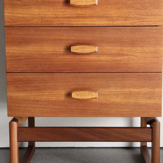 ジープランのQuadrille6段チェスト