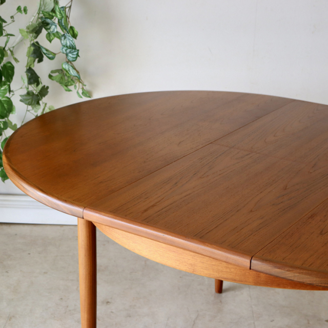 商品番号【022039】ジープラン（G-plan）・フレスコ・ラウンドダイニングテーブルの写真