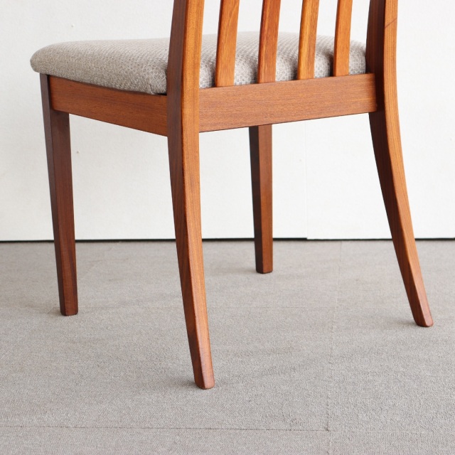 ジープランG-PLANのチェア