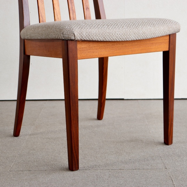 ジープランG-PLANのチェア