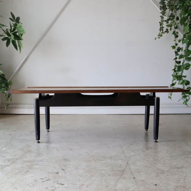 【122061】G-planジープラン・コーヒーテーブルBlack&Tolaセンターテーブルの写真