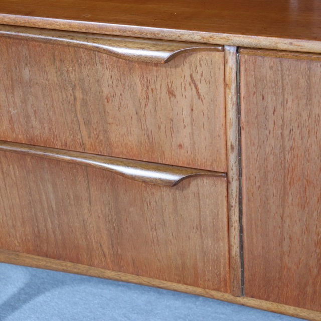 サトクリフオブトッドモーデンSUTCLIFFE OF TODMORDENのハイボード