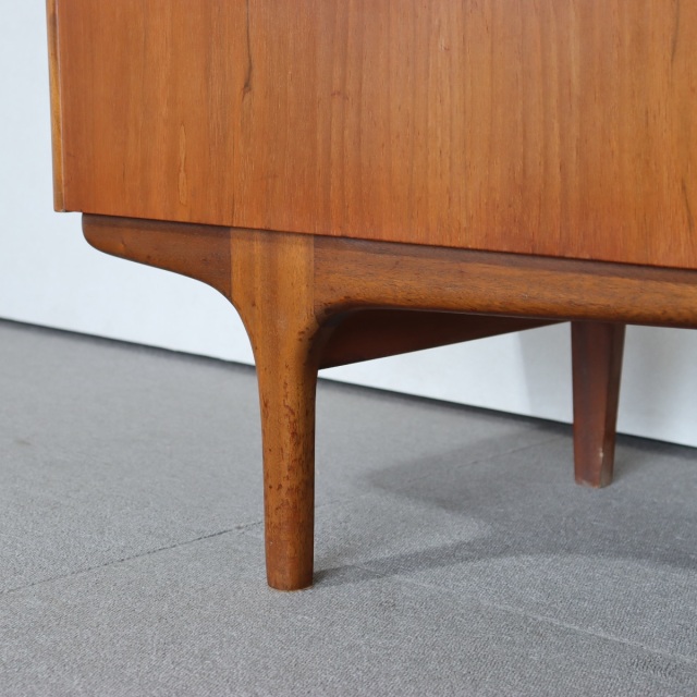 サトクリフオブトッドモーデンSUTCLIFFE OF TODMORDENのハイボード