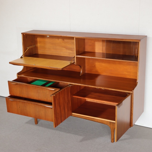 サトクリフオブトッドモーデンSUTCLIFFE OF TODMORDENのハイボード