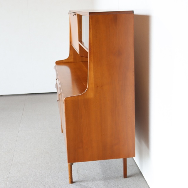 サトクリフオブトッドモーデンSUTCLIFFE OF TODMORDENのハイボード
