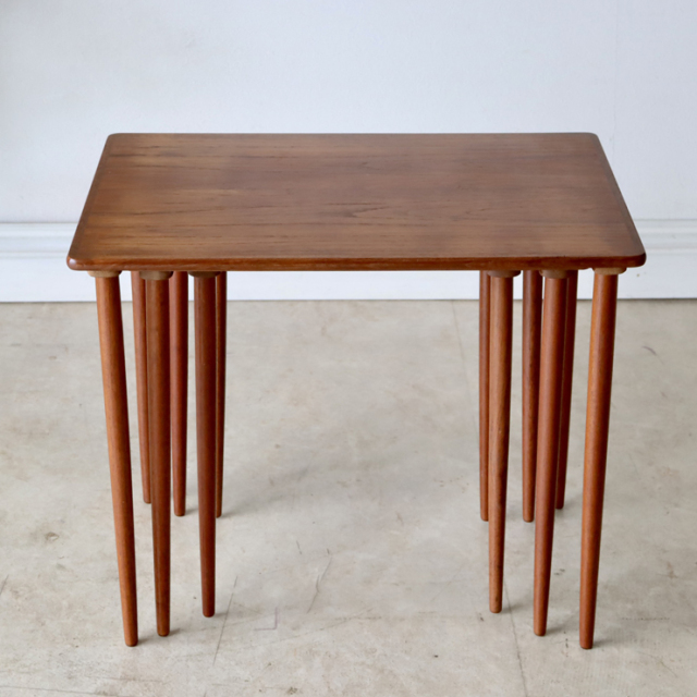 デンマーク製ネストテーブル　商品番号【122064】