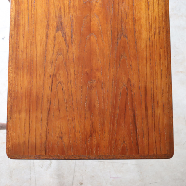 デンマーク製ネストテーブル　商品番号【122064】