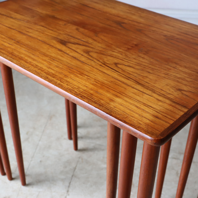 デンマーク製ネストテーブル　商品番号【122064】