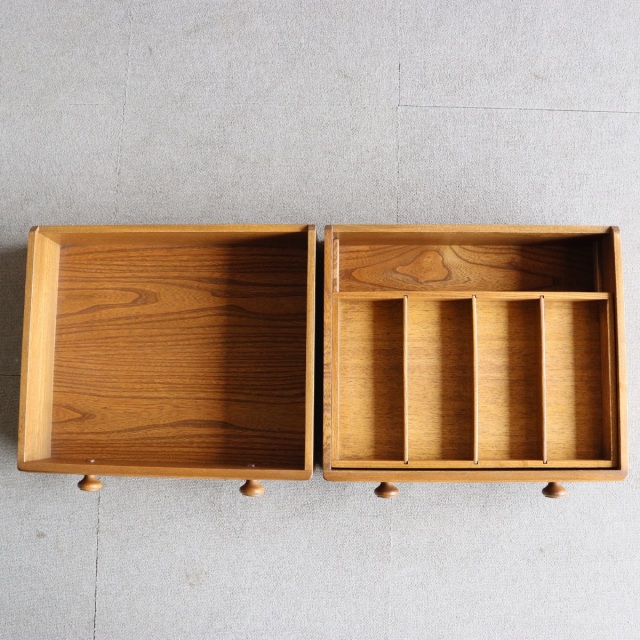 アーコールERCOLのドレッサー