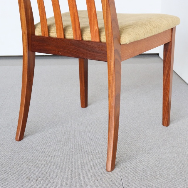 ジープランG-PLANのFrescoダイニングチェア