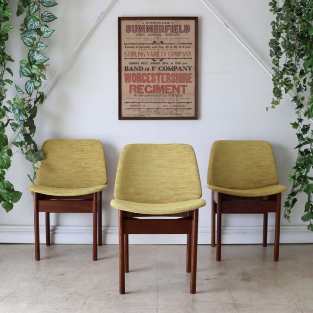 エリオッツオブニューブリー（Elliotts of newbury））製ダイニングチェア３脚セット　商品番号【022003】　