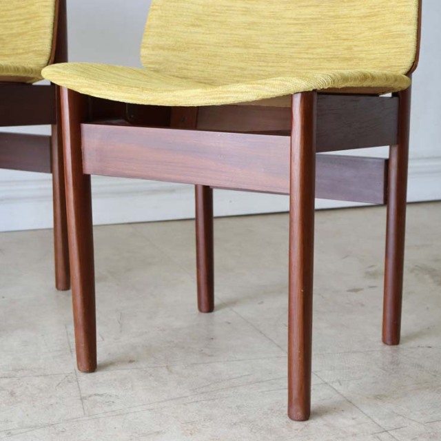 エリオッツオブニューブリー（Elliotts of newbury））製ダイニングチェア３脚セット　商品番号【022003】　