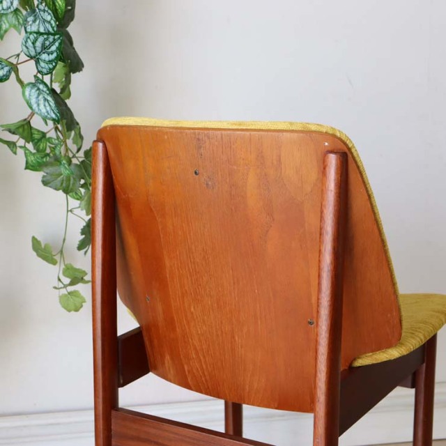 エリオッツオブニューブリー（Elliotts of newbury））製ダイニングチェア３脚セット　商品番号【022003】　