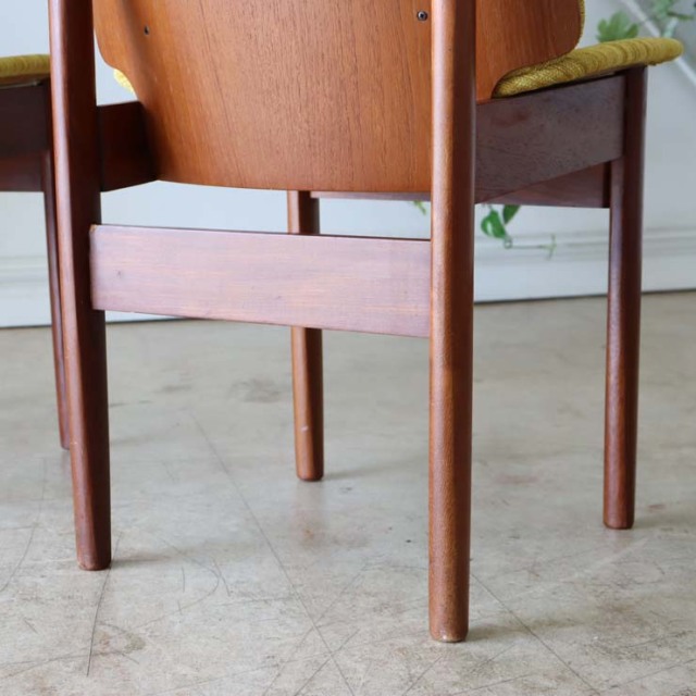 エリオッツオブニューブリー（Elliotts of newbury））製ダイニングチェア３脚セット　商品番号【022003】　