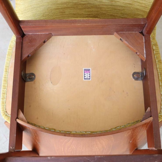 エリオッツオブニューブリー（Elliotts of newbury））製ダイニングチェア３脚セット　商品番号【022003】　