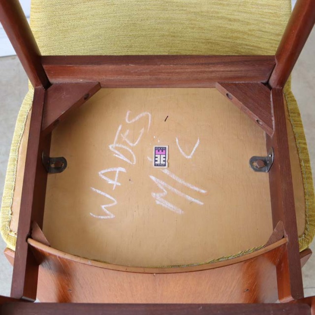 エリオッツオブニューブリー（Elliotts of newbury））製ダイニングチェア３脚セット　商品番号【022003】　