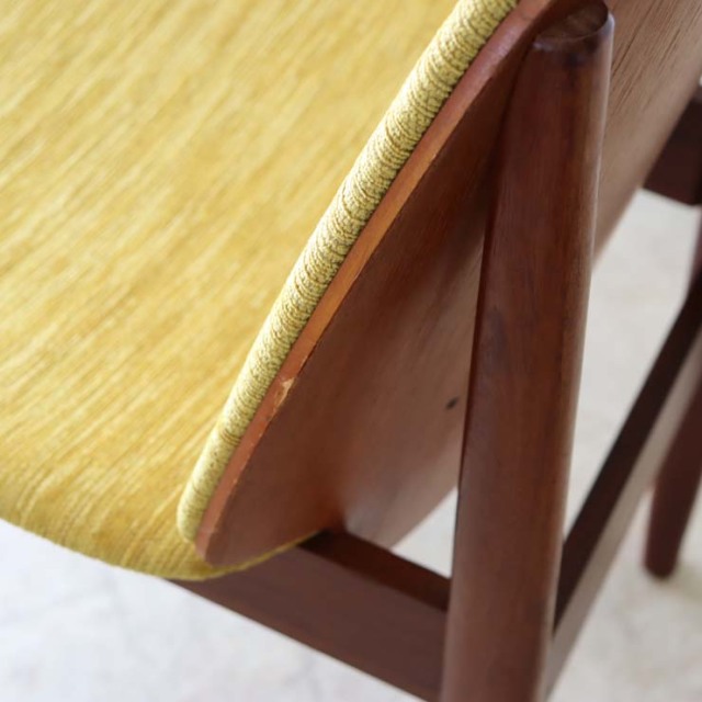 エリオッツオブニューブリー（Elliotts of newbury））製ダイニングチェア３脚セット　商品番号【022003】　