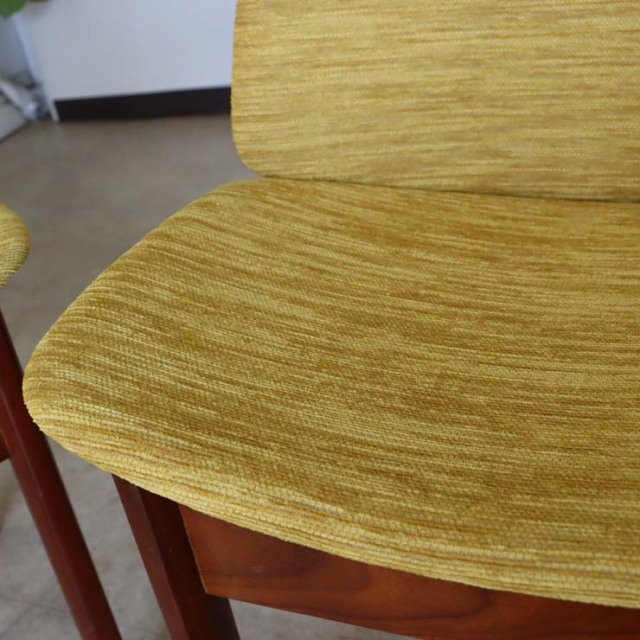 エリオッツオブニューブリー（Elliotts of newbury））製ダイニングチェア３脚セット　商品番号【022003】　