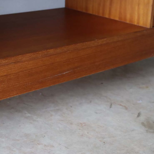 チーク　メディアスタンド　商品番号【022015】