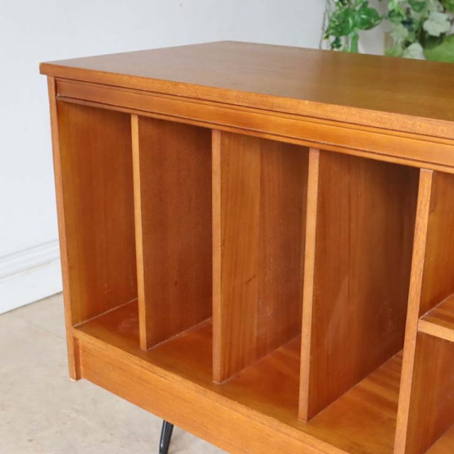 チーク　メディアスタンド　商品番号【022015】