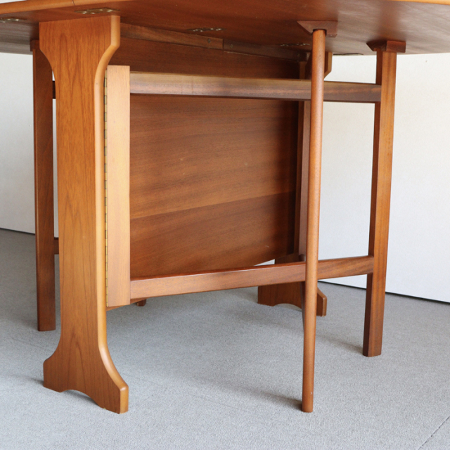 ジェンティークjentiqueのドロップリーフダイニングテーブル