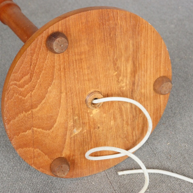 英国ヴィンテージのチークスタンドランプ