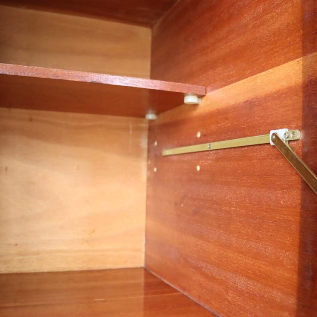 エリオッツオブニューブリー（Elliotts of newbury））製サイドボード【チーク】商品番号【022018】