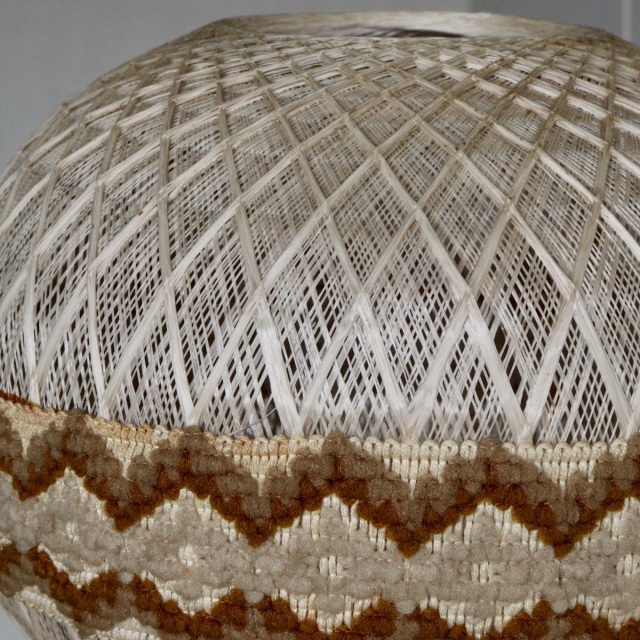 英国ヴィンテージのフロアランプ