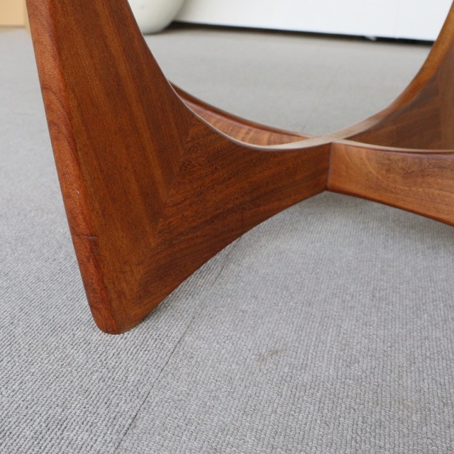 ジープランG-PLANのコーヒーテーブル