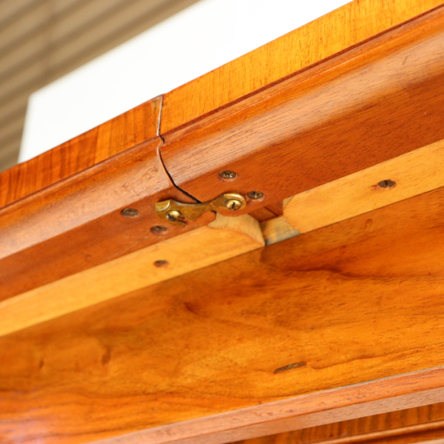 アルフレッド・コックスalfred coxのダイニングテーブル