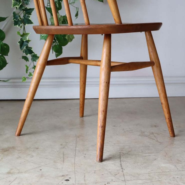 アーコール（Ercol）ゴールドスミス・ダイニングチェア 商品番号【122042a】 