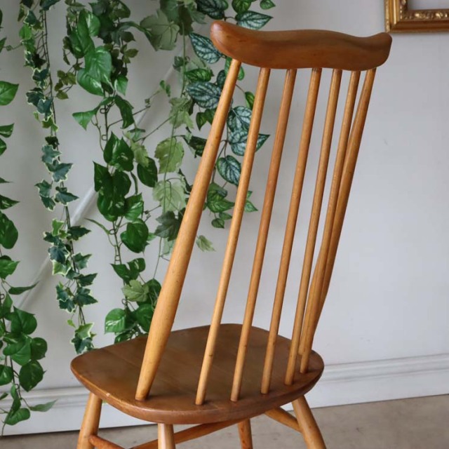 アーコール（Ercol）ゴールドスミス・ダイニングチェア 商品番号【122042a】 