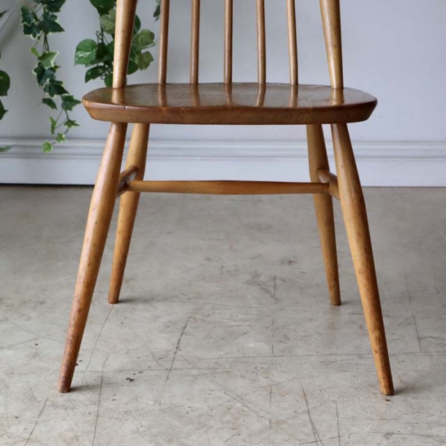 アーコール（Ercol）ゴールドスミス・ダイニングチェア 商品番号【122042a】 