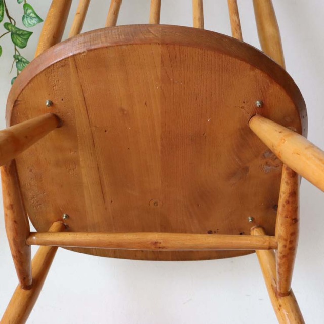 アーコール（Ercol）ゴールドスミス・ダイニングチェア 商品番号【122042a】 