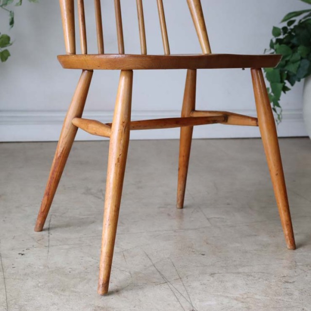 アーコール（Ercol）ゴールドスミス・ダイニングチェア 商品番号【122042b】 