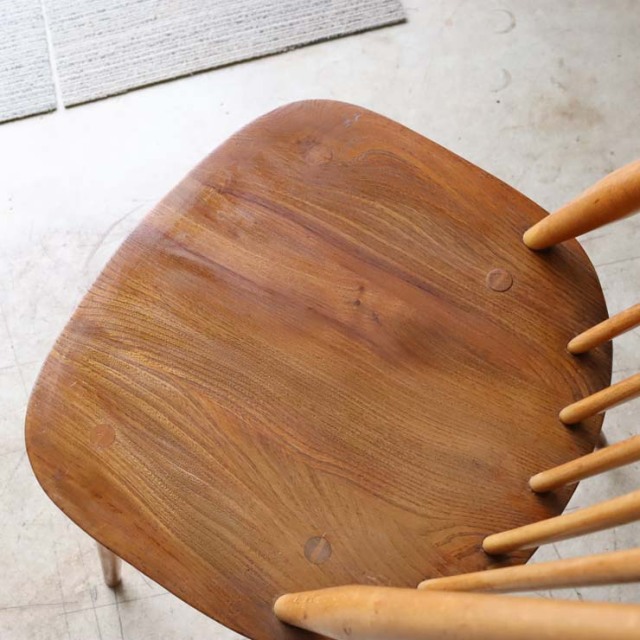 アーコール（Ercol）ゴールドスミス・ダイニングチェア 商品番号【122042b】 