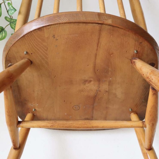 アーコール（Ercol）ゴールドスミス・ダイニングチェア 商品番号【122042b】 