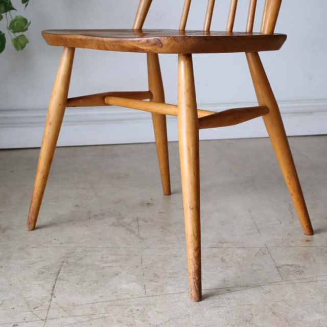 アーコール（Ercol）ゴールドスミス・ダイニングチェア 商品番号【122042c】 