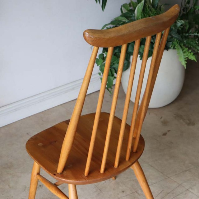 アーコール（Ercol）ゴールドスミス・ダイニングチェア 商品番号【122042c】 