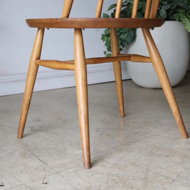 アーコール（Ercol）ゴールドスミス・ダイニングチェア 商品番号【122042c】 