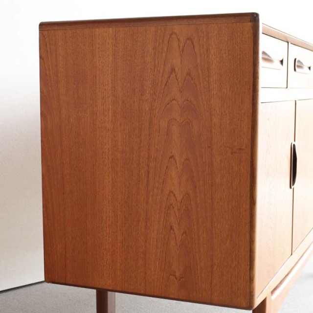 無言。。。。 ジープランG-plan フレスコシリーズサイドボード