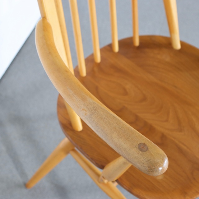 アーコールERCOLのチェア