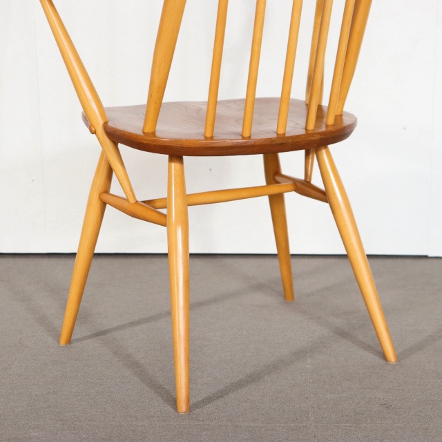 アーコールERCOLのチェア