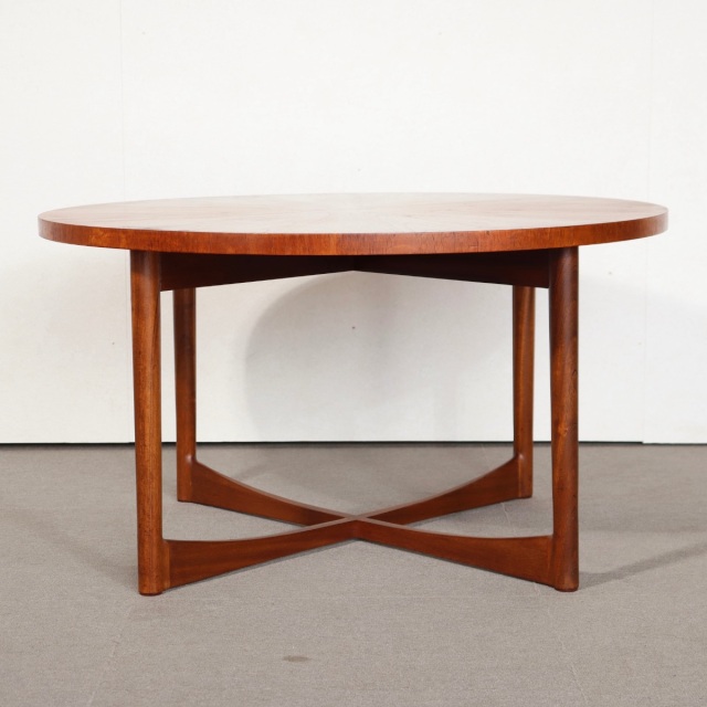 マッキントッシュMacintoshのコーヒーテーブル