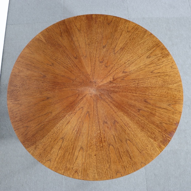 マッキントッシュMacintoshのコーヒーテーブル