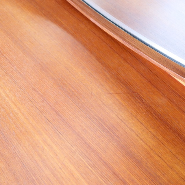 ジープランG-PLANのドレッサー