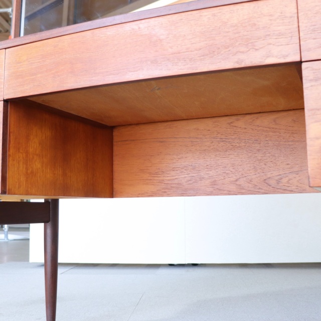 ジープランG-PLANのドレッサー