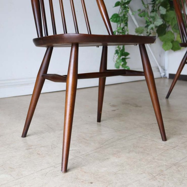 アーコール（ERCOL）ゴールドスミスチェア【ブラウン】１脚　商品番号【122089a】